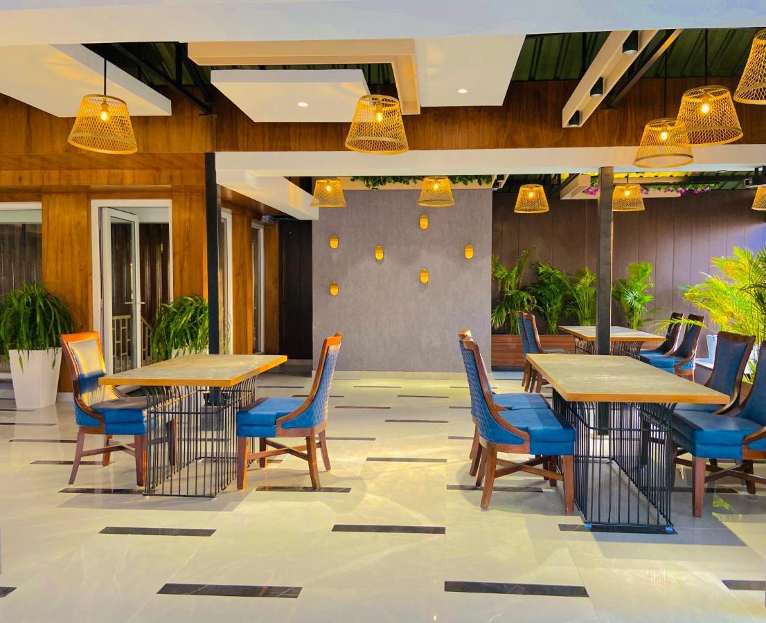 Aura Rooms Dehradun Exterior photo