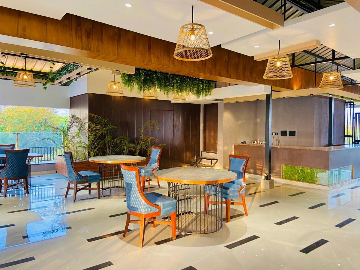 Aura Rooms Dehradun Exterior photo